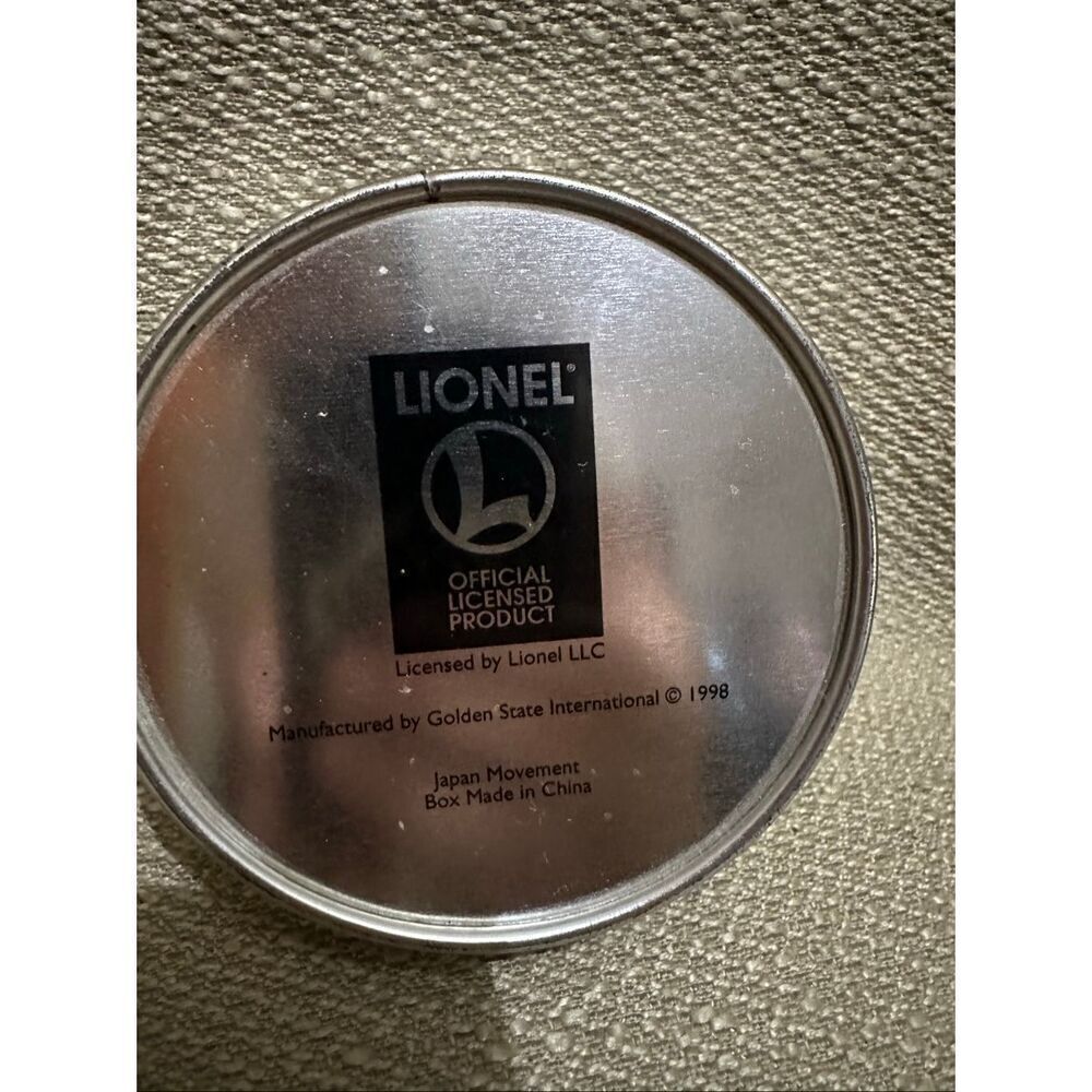 Vintage Lionel Trains Collectors Pocket Watch Gift Tin 1998 Needs Battery Motion - Picture 4 of 13